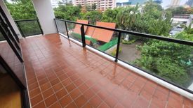 3 Bedroom Condo for rent in Thung Maha Mek, Bangkok near MRT Lumpini