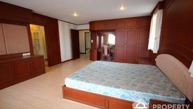 3 Bedroom Apartment for rent in Tongtip Mansion, Khlong Tan Nuea, Bangkok near BTS Phrom Phong