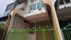 3 Bedroom House for rent in Phra Khanong, Bangkok near BTS Phra Khanong