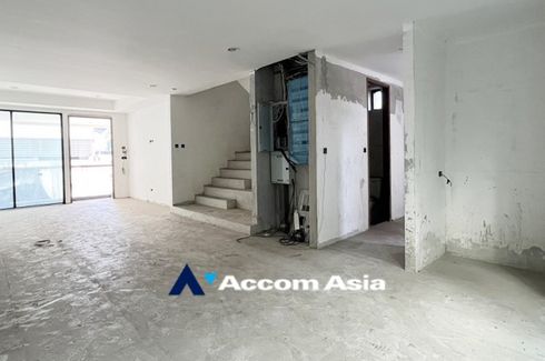 5 Bedroom Townhouse for sale in Khlong Tan, Bangkok near BTS Phrom Phong