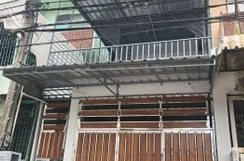 3 Bedroom Townhouse for sale in Din Daeng, Bangkok near MRT Phra Ram 9