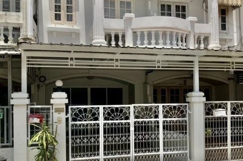 2 Bedroom House for rent in Bang Na, Bangkok near MRT Si Iam