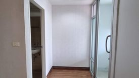 1 Bedroom Condo for sale in The Station Sathorn - Bangrak, Thung Wat Don, Bangkok near BTS Surasak