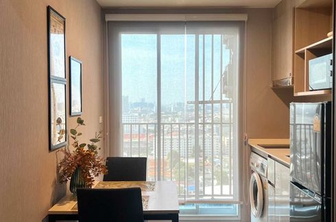 1 Bedroom Condo for rent in Ideo Charan 70 - Riverview, Bang Phlat, Bangkok near MRT Bang Phlat