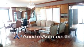 3 Bedroom Condo for rent in Sampoom Garden, Silom, Bangkok near BTS Saint Louis