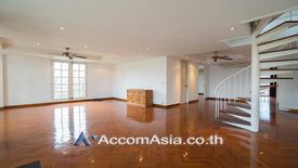 2 Bedroom Apartment for rent in Khlong Toei, Bangkok near MRT Khlong Toei