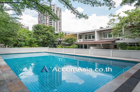 3 Bedroom House for rent in Phra Khanong, Bangkok near BTS Ekkamai