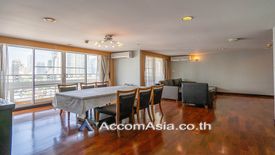 3 Bedroom Apartment for rent in Khlong Toei, Bangkok near BTS Nana