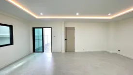 4 Bedroom House for sale in Don Mueang, Bangkok