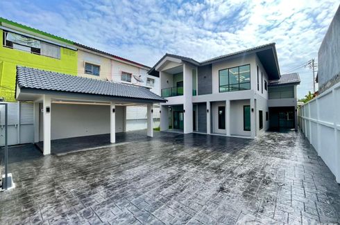 4 Bedroom House for sale in Don Mueang, Bangkok