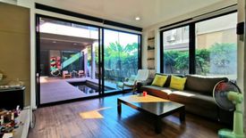 3 Bedroom House for sale in Khlong Chan, Bangkok