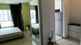 1 Bedroom Condo for sale in Life Ratchadapisek, Huai Khwang, Bangkok near MRT Huai Khwang