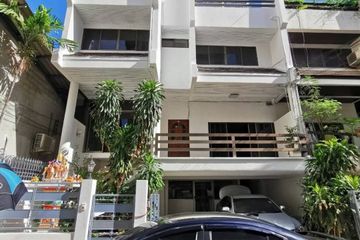 4 Bedroom Townhouse for sale in Khlong Toei Nuea, Bangkok near MRT Sukhumvit