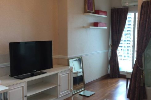 1 Bedroom Condo for rent in Ivy Sathorn 10, Silom, Bangkok near BTS Chong Nonsi