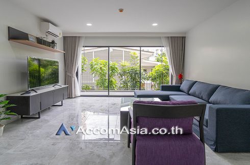 2 Bedroom Apartment for rent in Phra Khanong, Bangkok near BTS Ekkamai