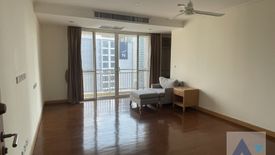 3 Bedroom Apartment for rent in Khlong Tan, Bangkok near BTS Phrom Phong