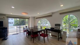 4 Bedroom Townhouse for sale in Khlong Toei, Bangkok near BTS Asoke