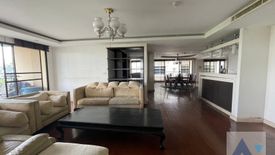 2 Bedroom Condo for sale in Khlong Tan Nuea, Bangkok near BTS Phrom Phong