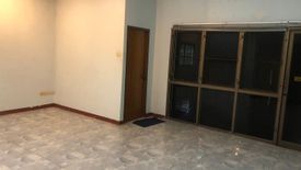 5 Bedroom Office for sale in Sam Sen Nok, Bangkok near MRT Phawana