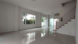 4 Bedroom Townhouse for sale in URBAN SATHORN, Bang Chak, Bangkok