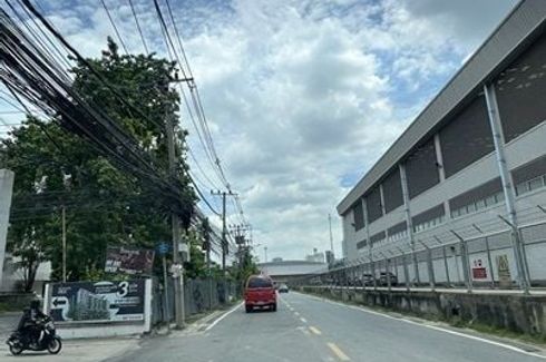 Land for sale in Bang Kapi, Bangkok near MRT Pradit Manutham