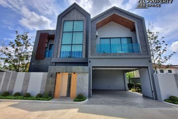 4 Bedroom Villa for rent in Na Kluea, Chonburi