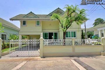 3 Bedroom House for rent in Baan Chalita 1, Na Kluea, Chonburi