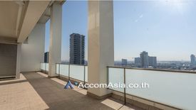 3 Bedroom Condo for rent in Chong Nonsi, Bangkok