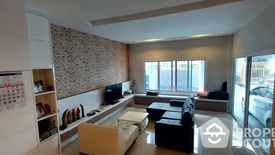 3 Bedroom Townhouse for rent in Chong Nonsi, Bangkok