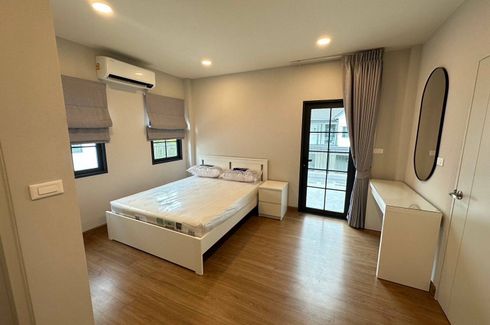 4 Bedroom House for rent in Centro Bangna, Bang Kaeo, Samut Prakan