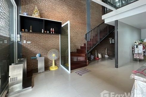 6 Bedroom Office for rent in Bang Na, Bangkok