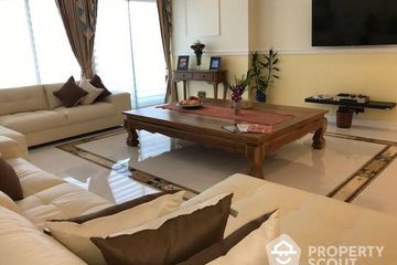 3 Bedroom Condo for rent in Baan Sathorn Chaopraya, Khlong Ton Sai, Bangkok near BTS Krung Thon Buri