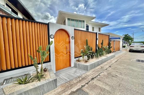 4 Bedroom House for sale in Na Jomtien, Chonburi