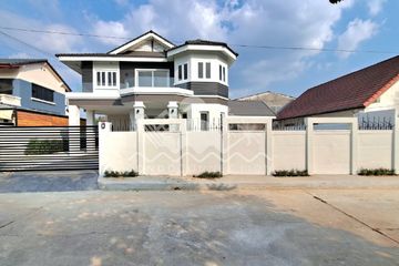 3 Bedroom House for sale in Suk Em Garden Home, Na Kluea, Chonburi