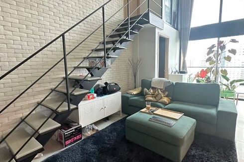 2 Bedroom Condo for sale in The Lofts Silom, Silom, Bangkok near BTS Surasak