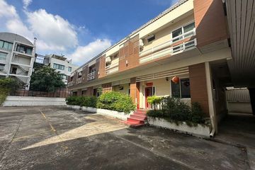 24 Bedroom Office for rent in Chatuchak, Bangkok near BTS Phahon Yothin 24