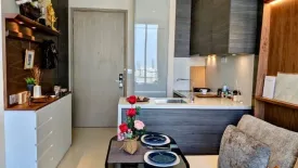 1 Bedroom Condo for sale in The Esse at Singha Complex, Bang Kapi, Bangkok near MRT Phetchaburi