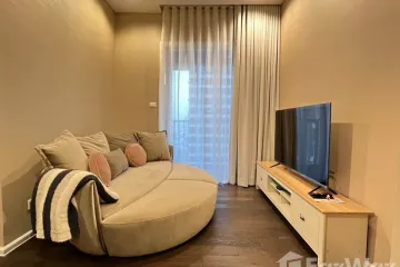 2 Bedroom Condo for sale in The Saint Residences, Chom Phon, Bangkok near MRT Phahon Yothin