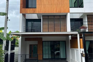 4 Bedroom Townhouse for sale in U Prompt, San Phranet, Chiang Mai