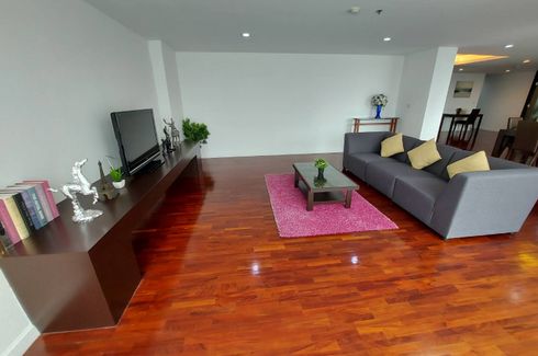 3 Bedroom Condo for rent in Silom, Bangkok near BTS Saint Louis