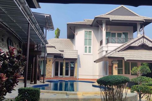 4 Bedroom House for rent in Baan Samran, Nong Pla Lai, Chonburi