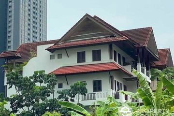 3 Bedroom Townhouse for sale in Villa 49 Townhouse, Khlong Tan Nuea, Bangkok near BTS Thong Lo