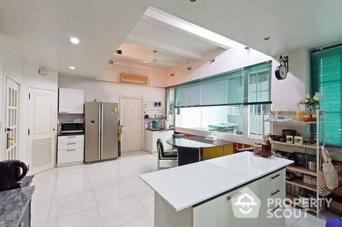 4 Bedroom Condo for sale in Premier Condominium, Khlong Tan, Bangkok near BTS Phrom Phong