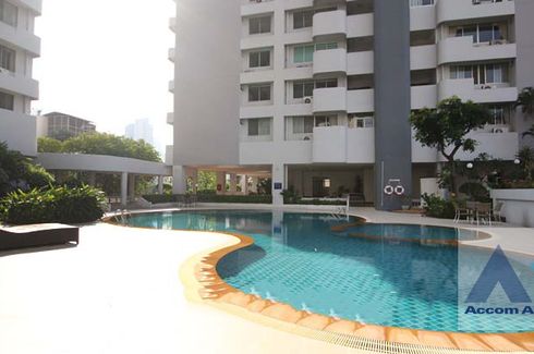 4 Bedroom Condo for rent in D.S. Tower 1 Sukhumvit 33, Khlong Tan Nuea, Bangkok near BTS Phrom Phong