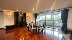 4 Bedroom Condo for rent in Si Phraya, Bangkok near BTS Chong Nonsi