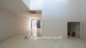 3 Bedroom Townhouse for rent in Khlong Toei, Bangkok near BTS Asoke