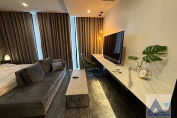 1 Bedroom Condo for sale in Noble Ploenchit, Langsuan, Bangkok near BTS Ploen Chit