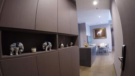 2 Bedroom Condo for sale in The Diplomat Sathorn, Silom, Bangkok near BTS Surasak