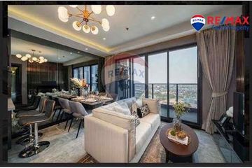 Condo for sale in Na Kluea, Chonburi