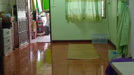 1 Bedroom Townhouse for sale in Lat Khwang, Chachoengsao